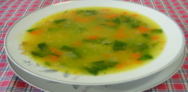 Sopa de inhame, cenoura e feijão-azuki
