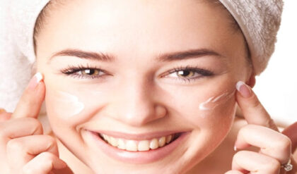 4 passos para hidratar o rosto e deixar a pele linda