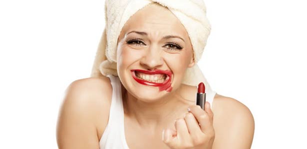 8 erros imperdoáveis na maquiagem